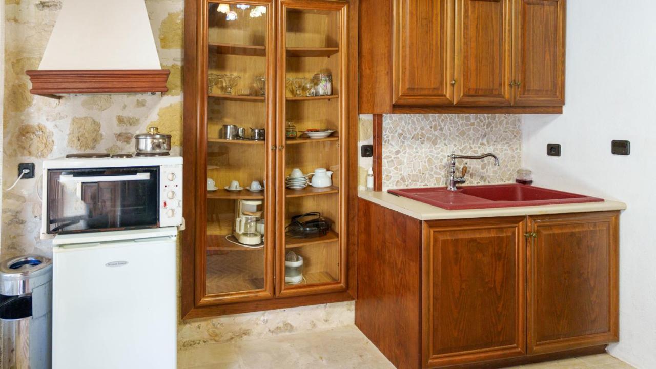 Traditional Cretan Houses,Agios Myronas Extérieur photo