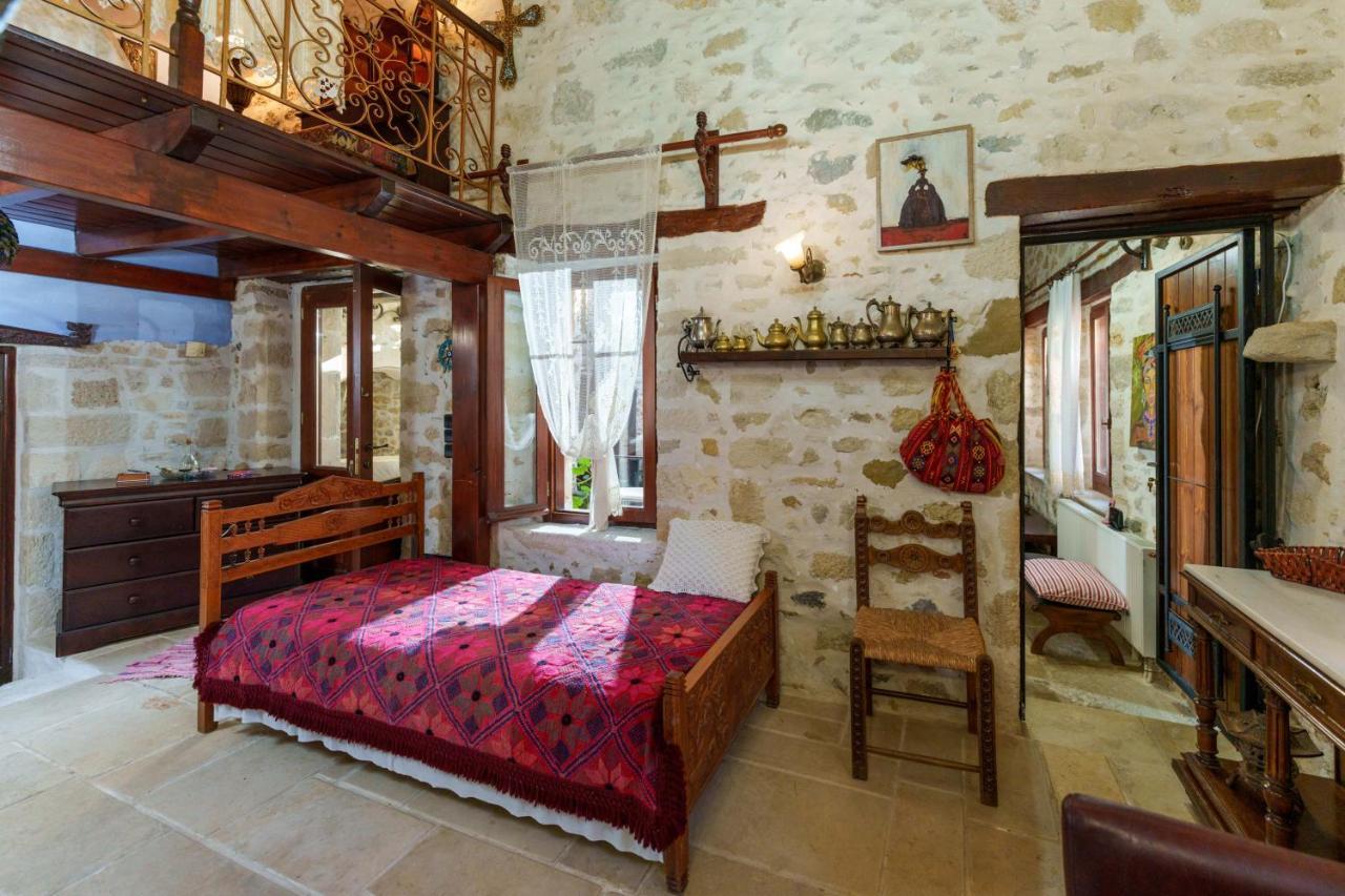 Traditional Cretan Houses,Agios Myronas Extérieur photo