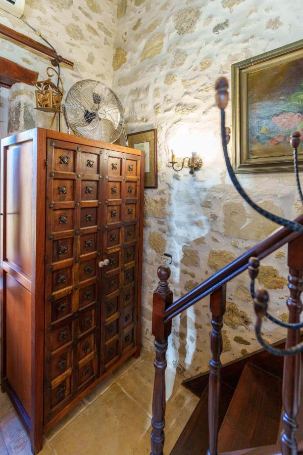 Traditional Cretan Houses,Agios Myronas Extérieur photo
