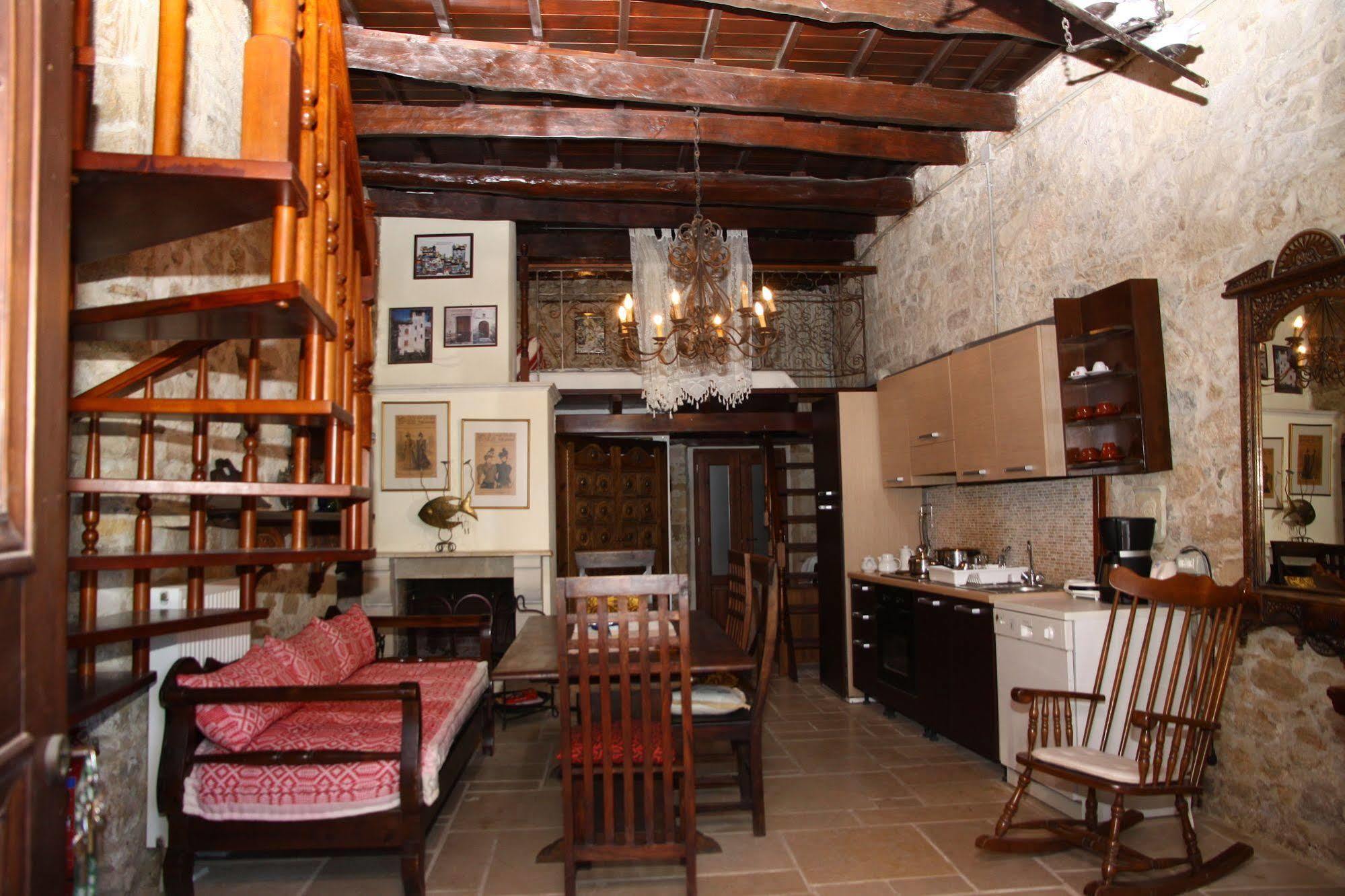 Traditional Cretan Houses,Agios Myronas Extérieur photo